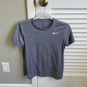 Nike women’s tee